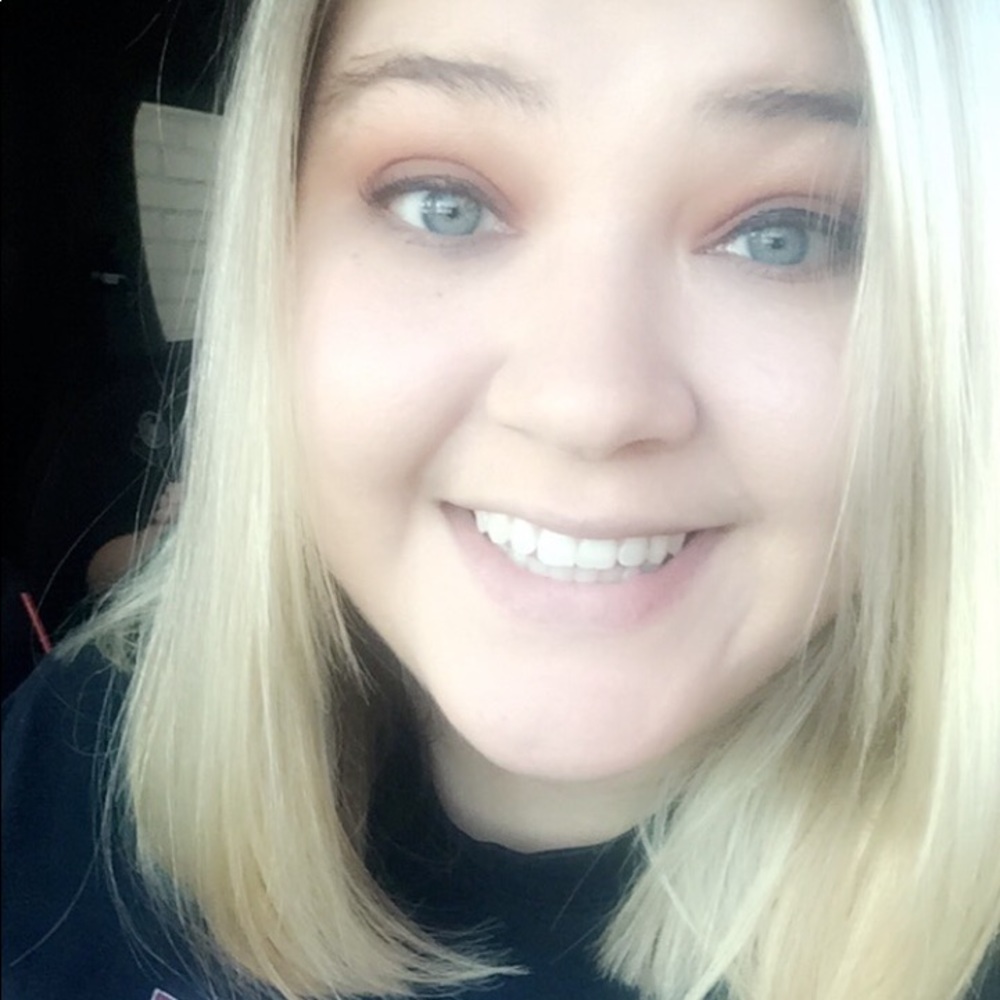 Meet your Posher, Sierra